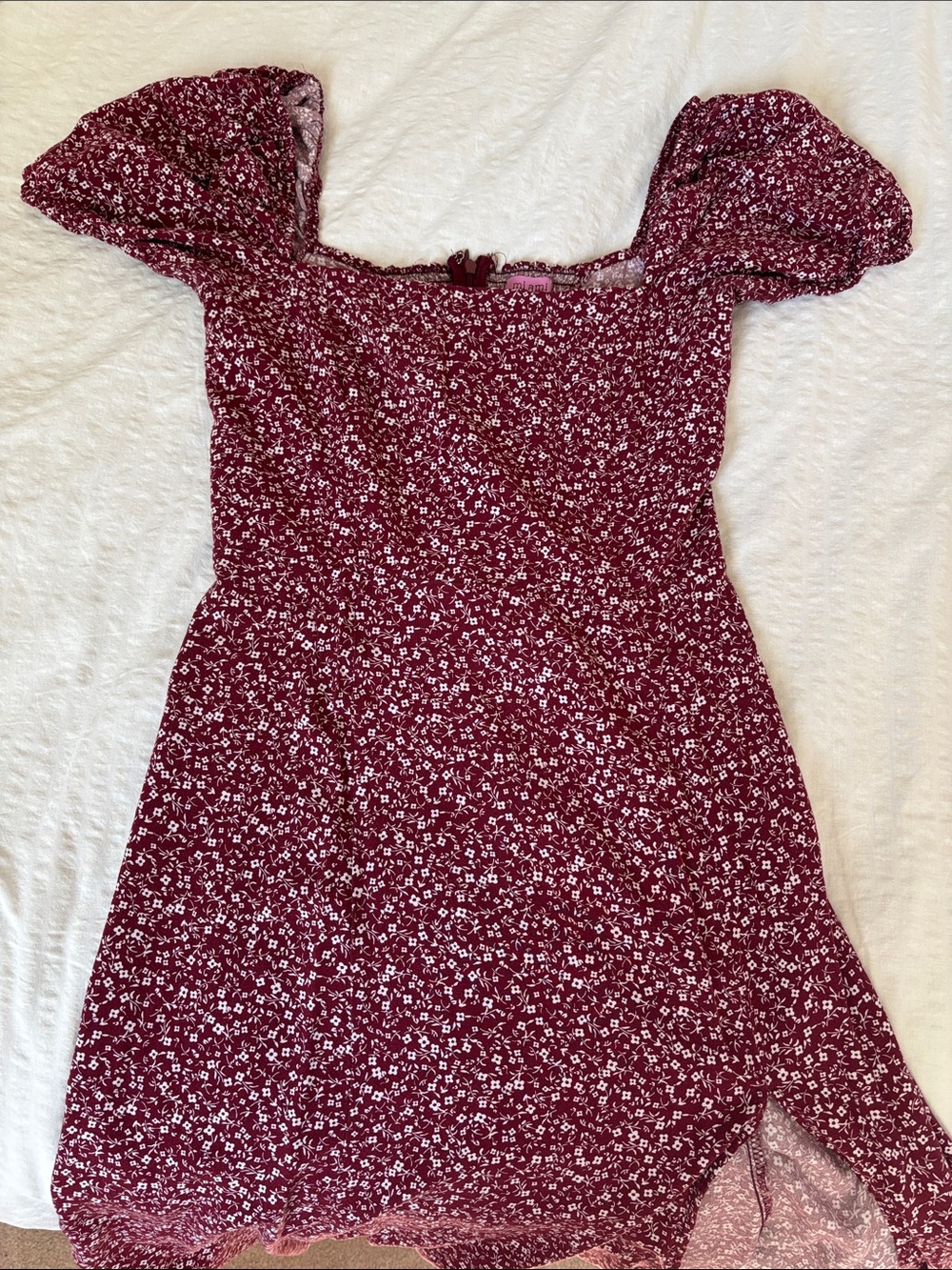 miami Burgundy Floral Puff-Sleeve Mini Dress
